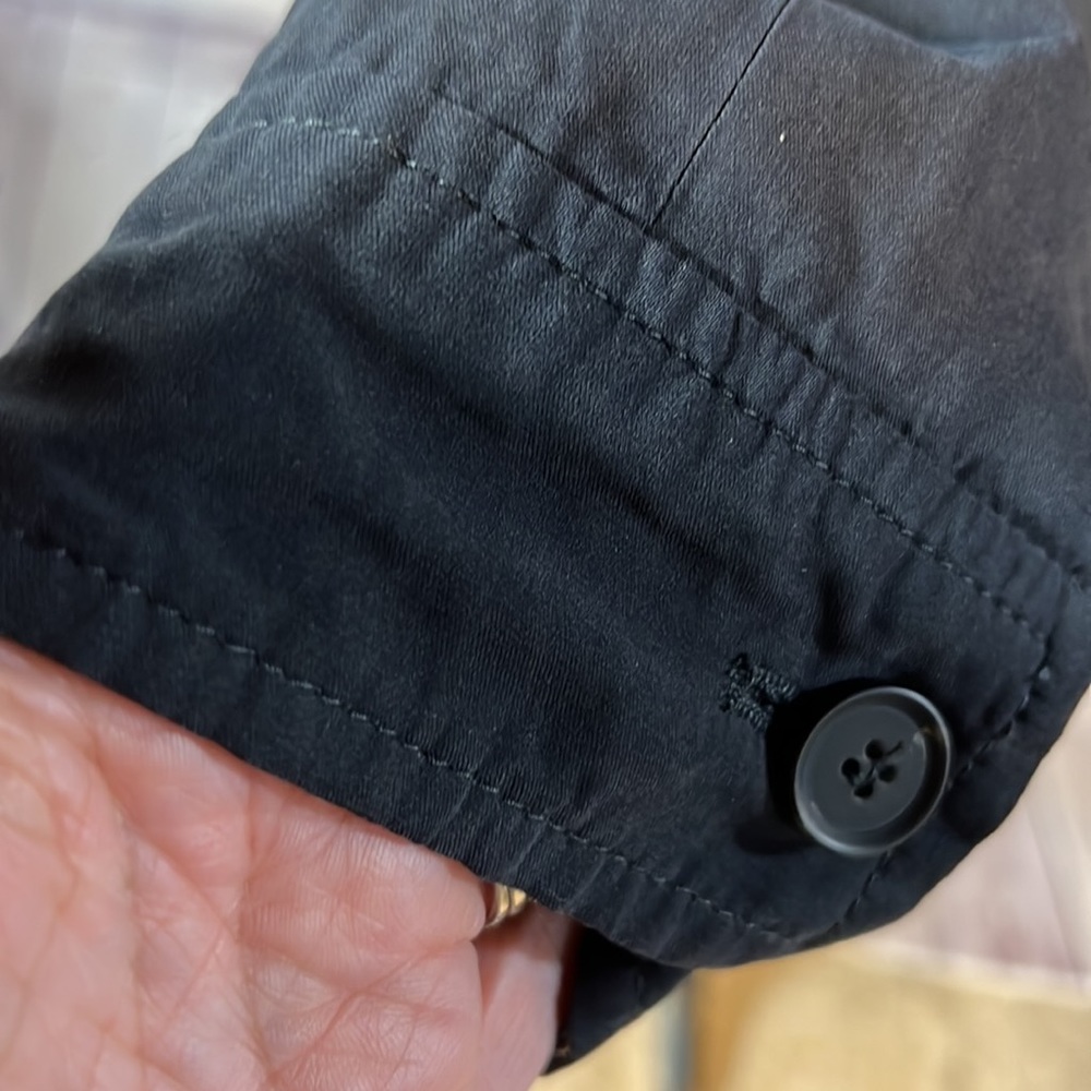 XSMALL/SMALL Trench coat. Gray like new. Fabric feels velvety. Exc condition - Picture 5 of 6